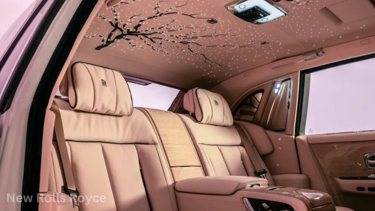 New Rolls Royce Phantom: The Ultimate Symbol of Luxury and Prestige